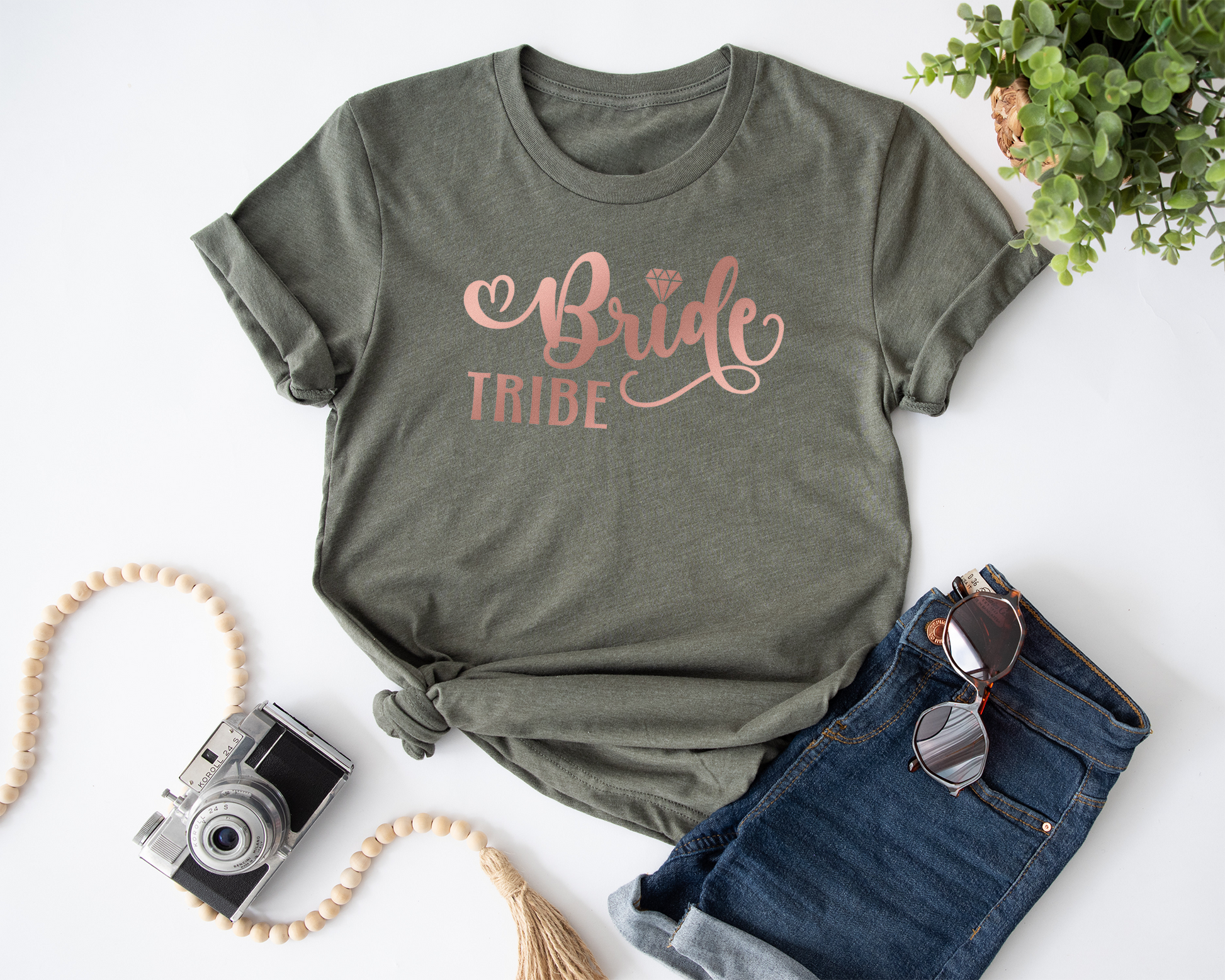 fcecf5e2-9d51-4af4-964b-18a7c1a5b02e/bride_tribe-GreenL-F.png