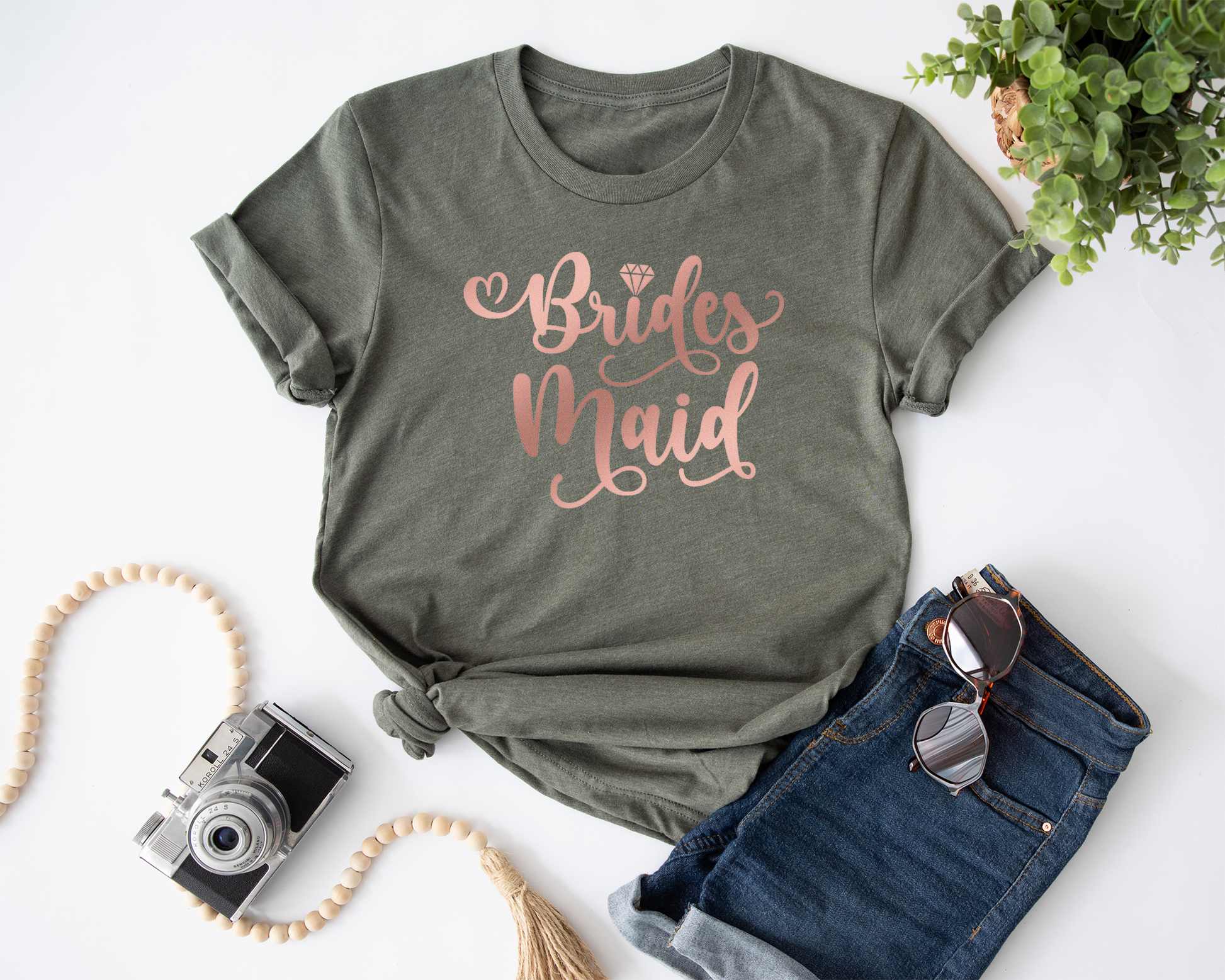 cac26c98-ab58-489c-acd3-354a5783ccaa/bridesmaid-GreenL-F.png