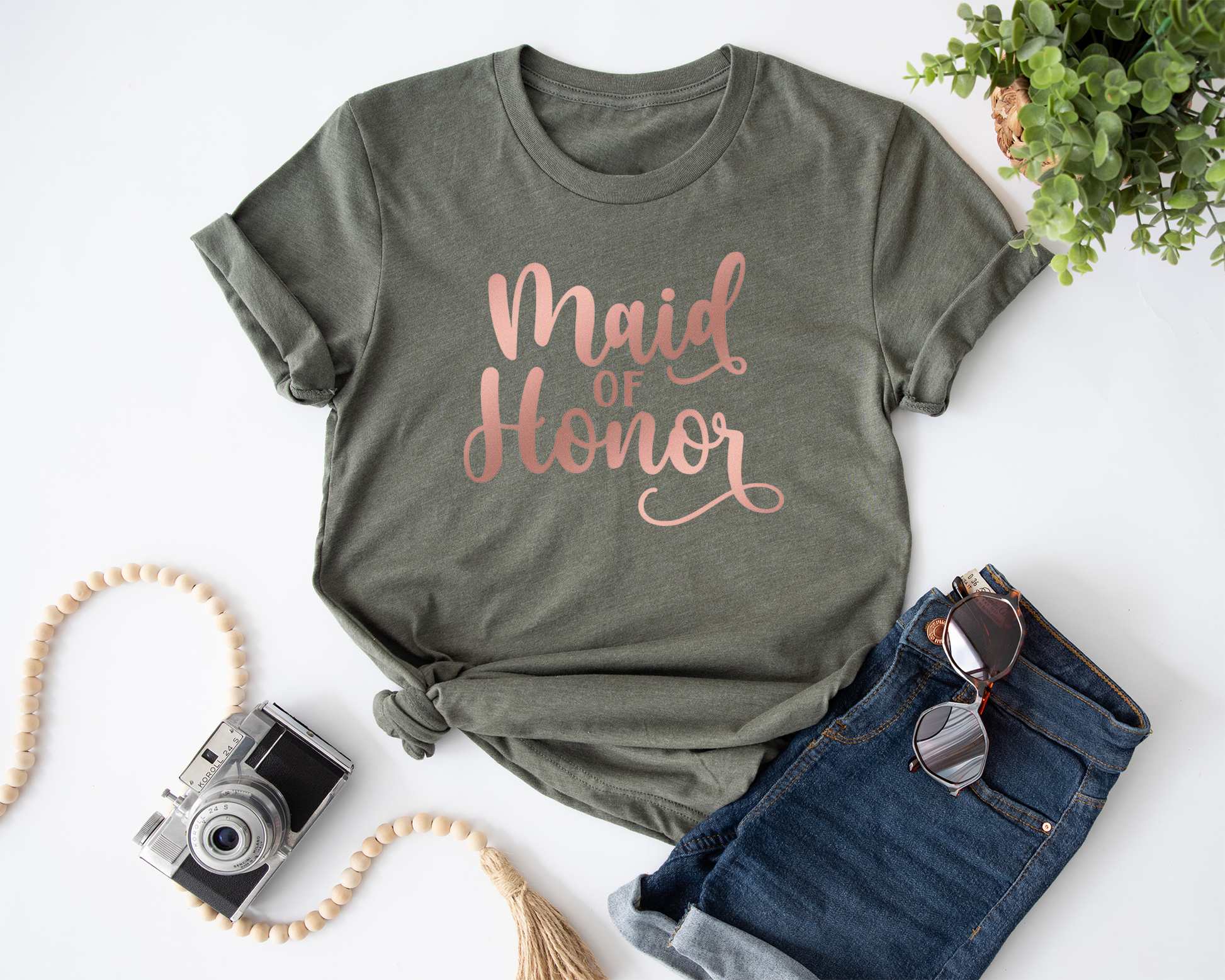 c94e1d71-8853-45f6-8410-1e97d29dd4e5/maid_of_honor-GreenL-F.png