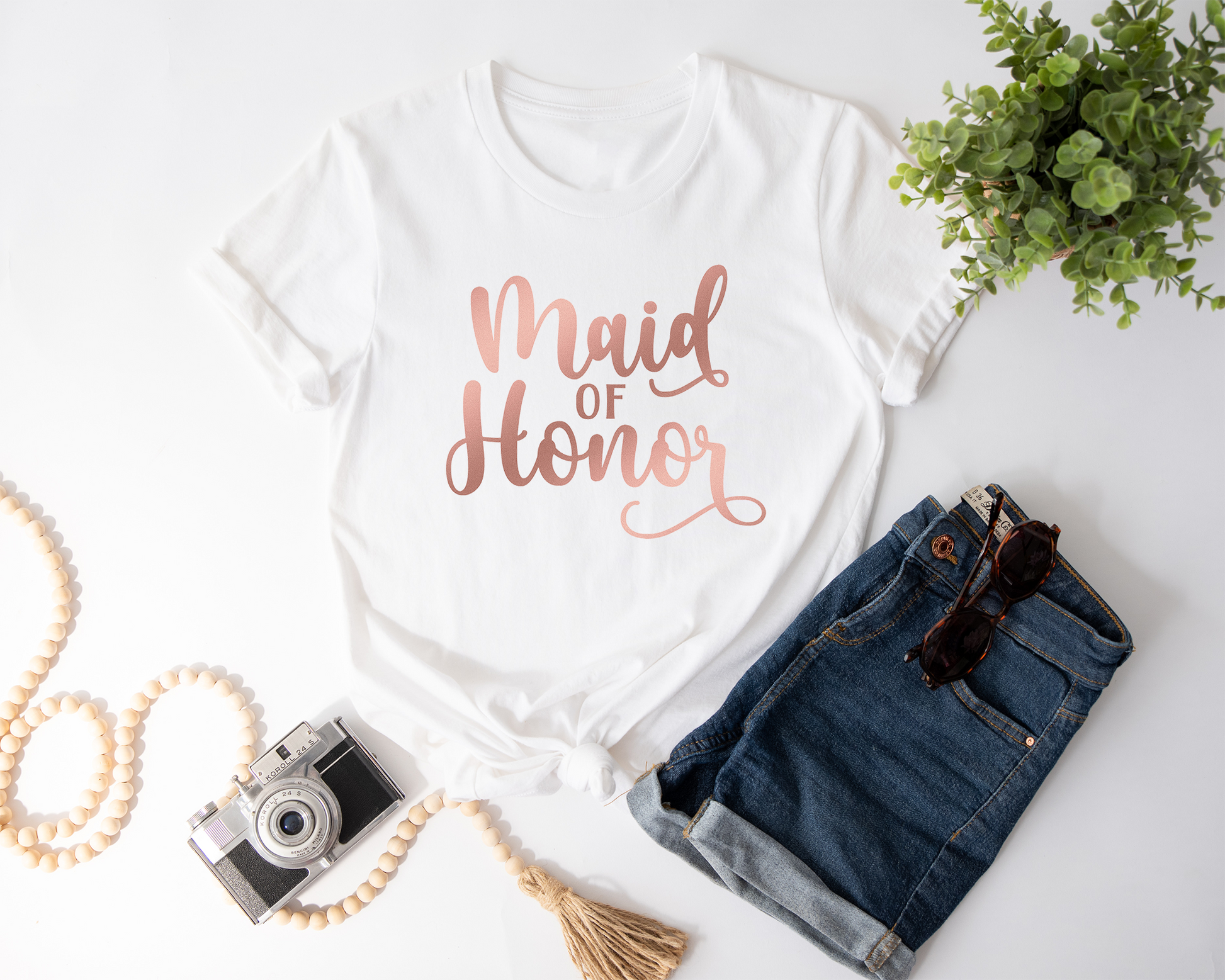 c2fe95bc-6ef1-4269-8042-4a6602bce4f6/maid_of_honor-WhiteL-F.png