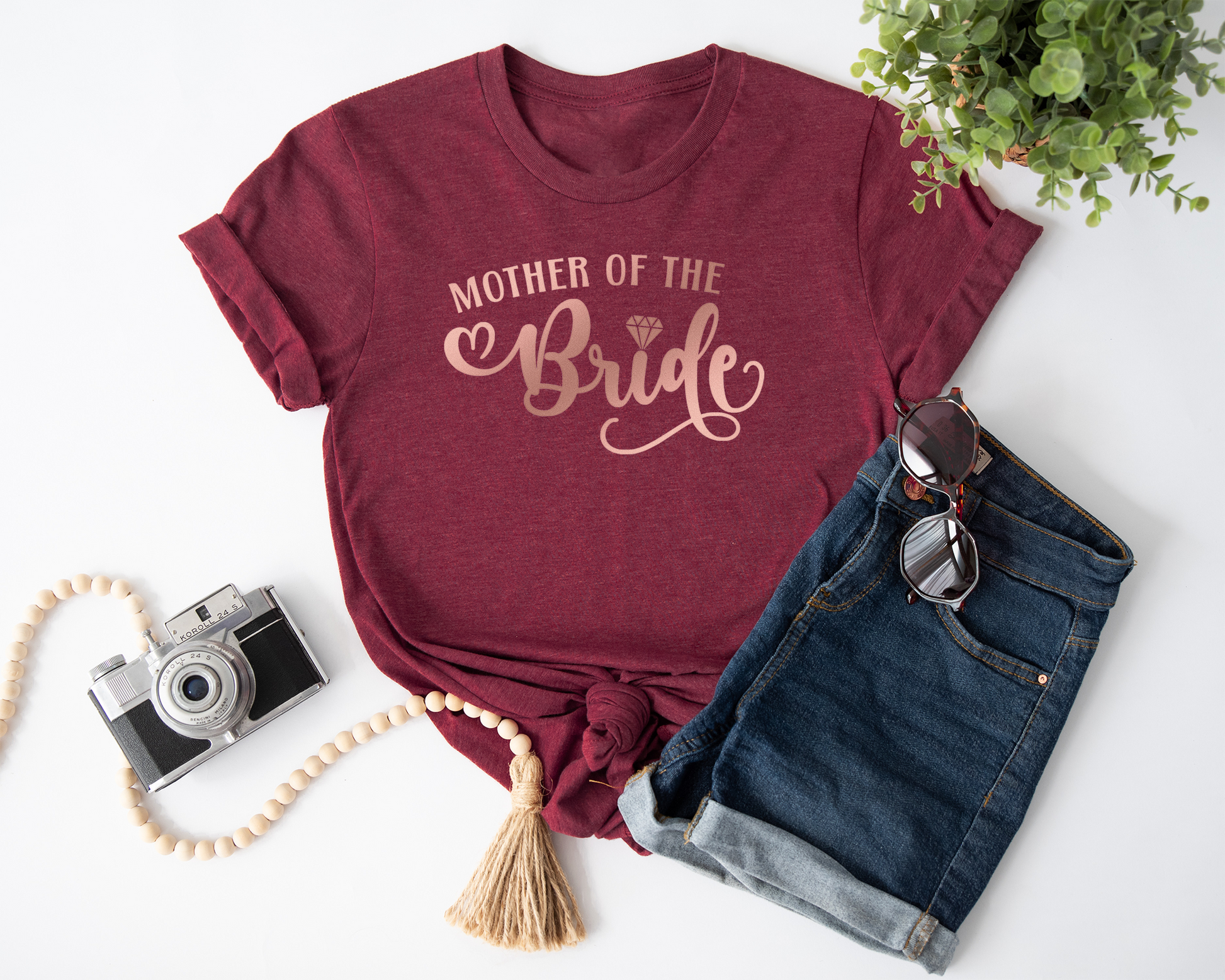 1343f96c-04d5-4b22-b1cd-c5ea17391e80/mother_of_the_bride-MaroonL-F.png