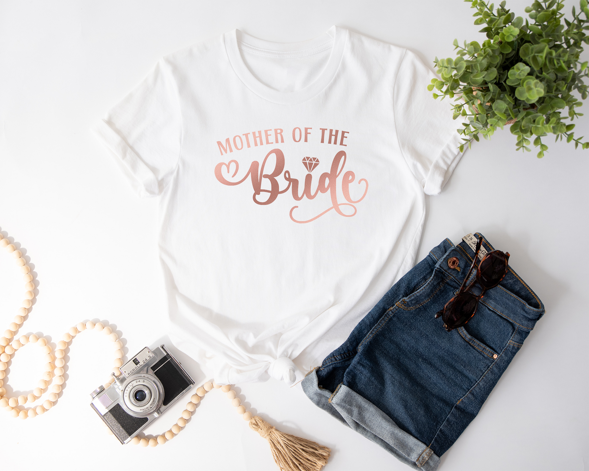 ac702790-cd43-4d8a-a4f1-acc4e36483bf/mother_of_the_bride-WhiteL-F.png